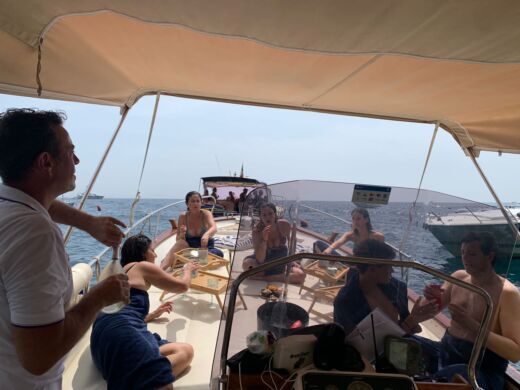 Амальфи Motorboat Apreamare Smeraldo 8 carburante e skipper incluso alt tag text