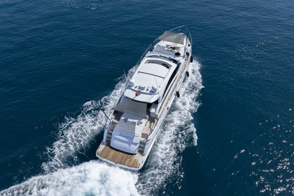 Noleggio Yacht a motore Rizzardi In Six Pozzuoli