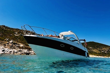 Чартер Моторная яхта Bayliner Maxum 2900 SE Сен-Тропе