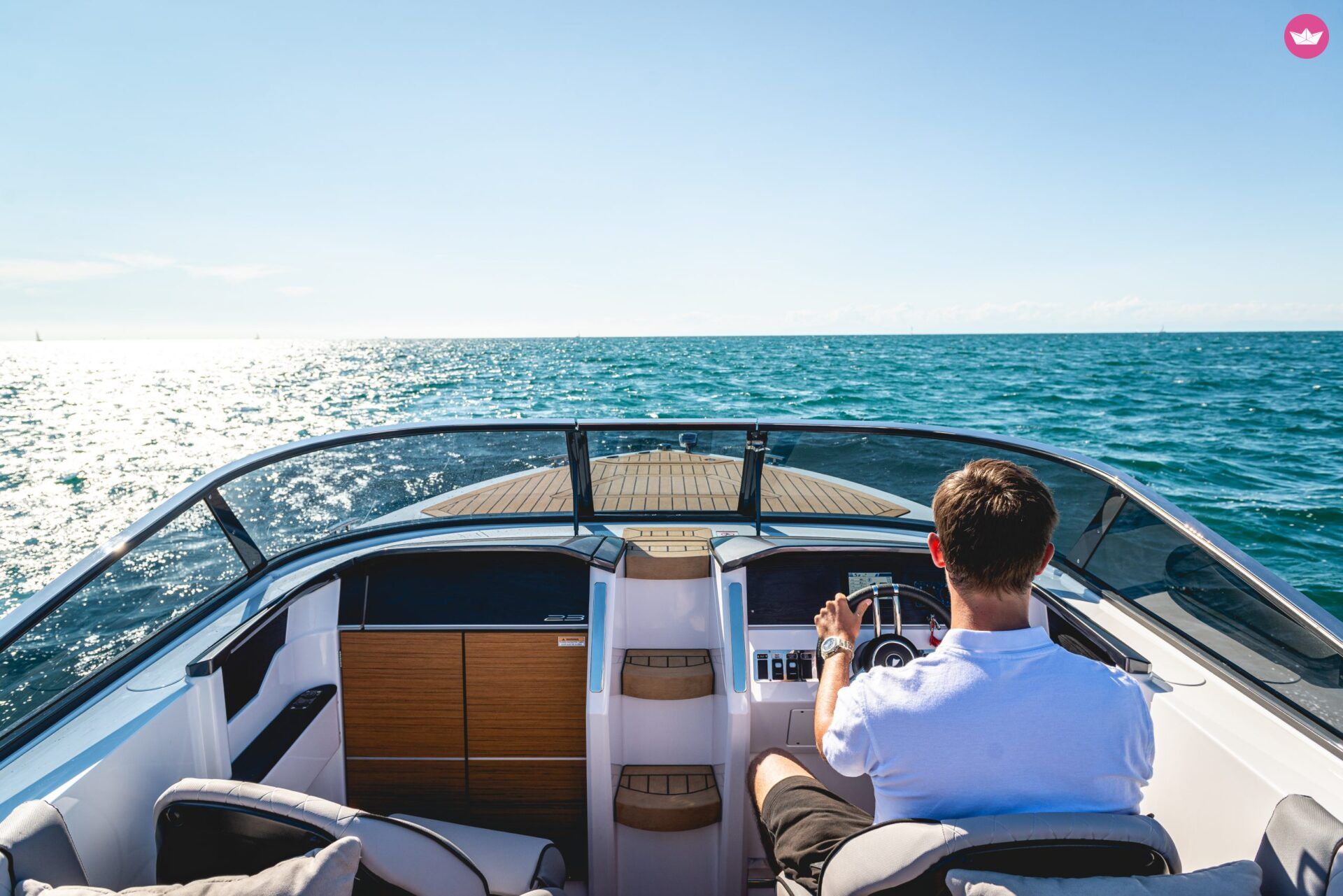Bateau à moteur Alfastreet 25 250cv 5