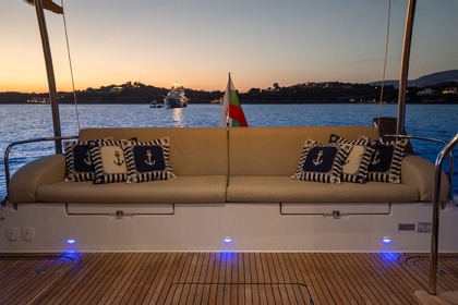 Alquiler Velero  Fountaine Pajot MY6 Síbota