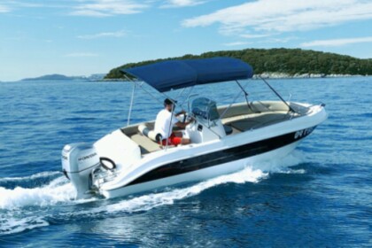 Charter Motorboat Eolo 570 Open Selce