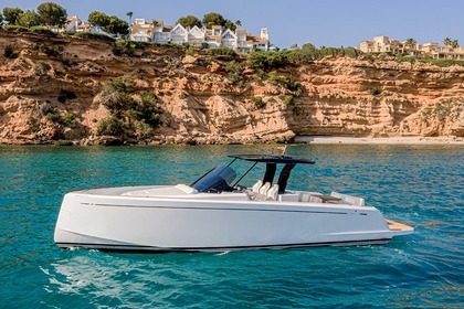 Charter Motorboat PARDO PARDO 38 Mandelieu-La Napoule