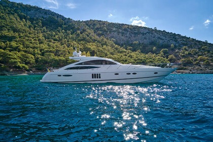 Miete Motoryacht Princess V70 Athen