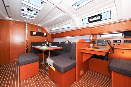 Alquiler Velero Bavaria Yachtbau Bavaria Cruiser 41S Murter