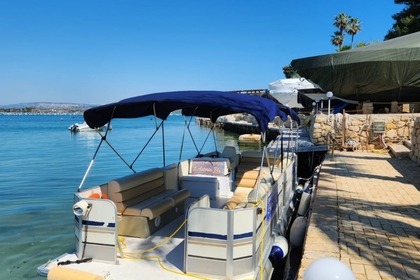 Noleggio Barca a motore pontonboat Pontonboat Siracusa