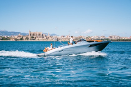 Hire Motorboat Cranchi Endurance 30 Palma de Mallorca