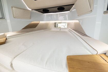 NUOVO 2025 - Axopar 37 Sun Top 2x400HP