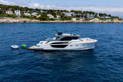 Location Yacht à moteur Bluegame BGX 60 Antibes