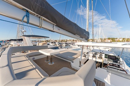 Hyra båt Katamaran Leopard Leopard 45 Toulon