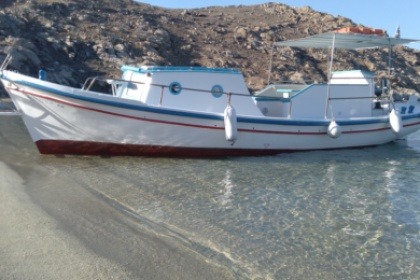 Rental Motorboat Traditional Kaiki Mykonos