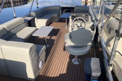 Verhuur Motorboot PONTOON BOAT GP 640 Lacanau