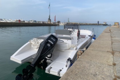 Boat rental without licence