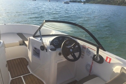 Bayliner element e7