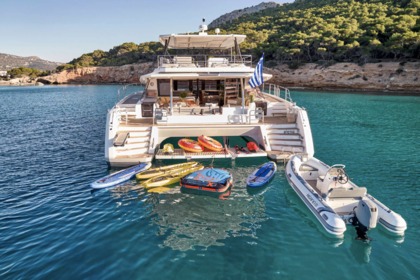 Alena Fountaine Pajot Power 67