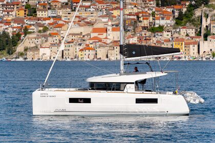 Location Catamaran Lagoon-Bénéteau Lagoon 40 - 4 + 2 cab Šibenik