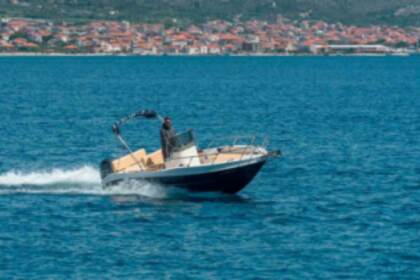 Hire Motorboat Capelli Capelli 20 Trogir