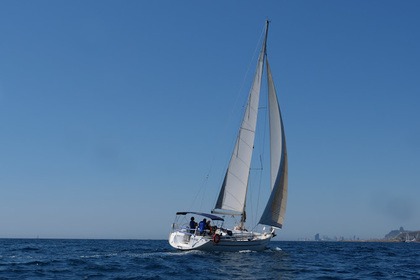 Hire Sailboat Bavaria Bavaria 44 Barcelona