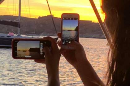 Veleggiate, Tuffi, Snorkeling, Trekking, Abbufate non si riposa quasi mai