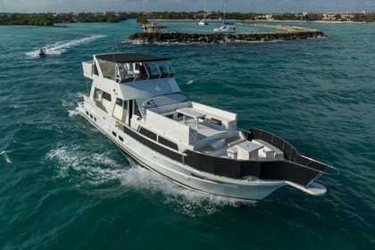 Rental Motor yacht Bruce Roberts 72 Puerto Aventuras