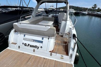 Location Bateau à moteur Jeanneau Leader 30 Cogolin
