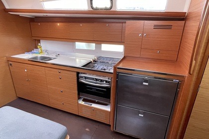 Hyra båt Segelbåt BAVARIA CRUISER 45 Kroatien