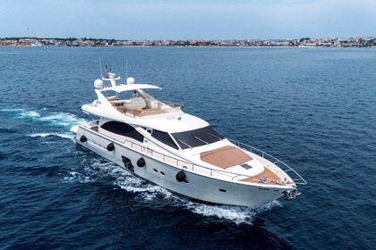 Hire Motor yacht Ferretti 731 Bodrum