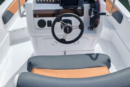 Miete Motorboot Blumax Bluline 19Open Umag