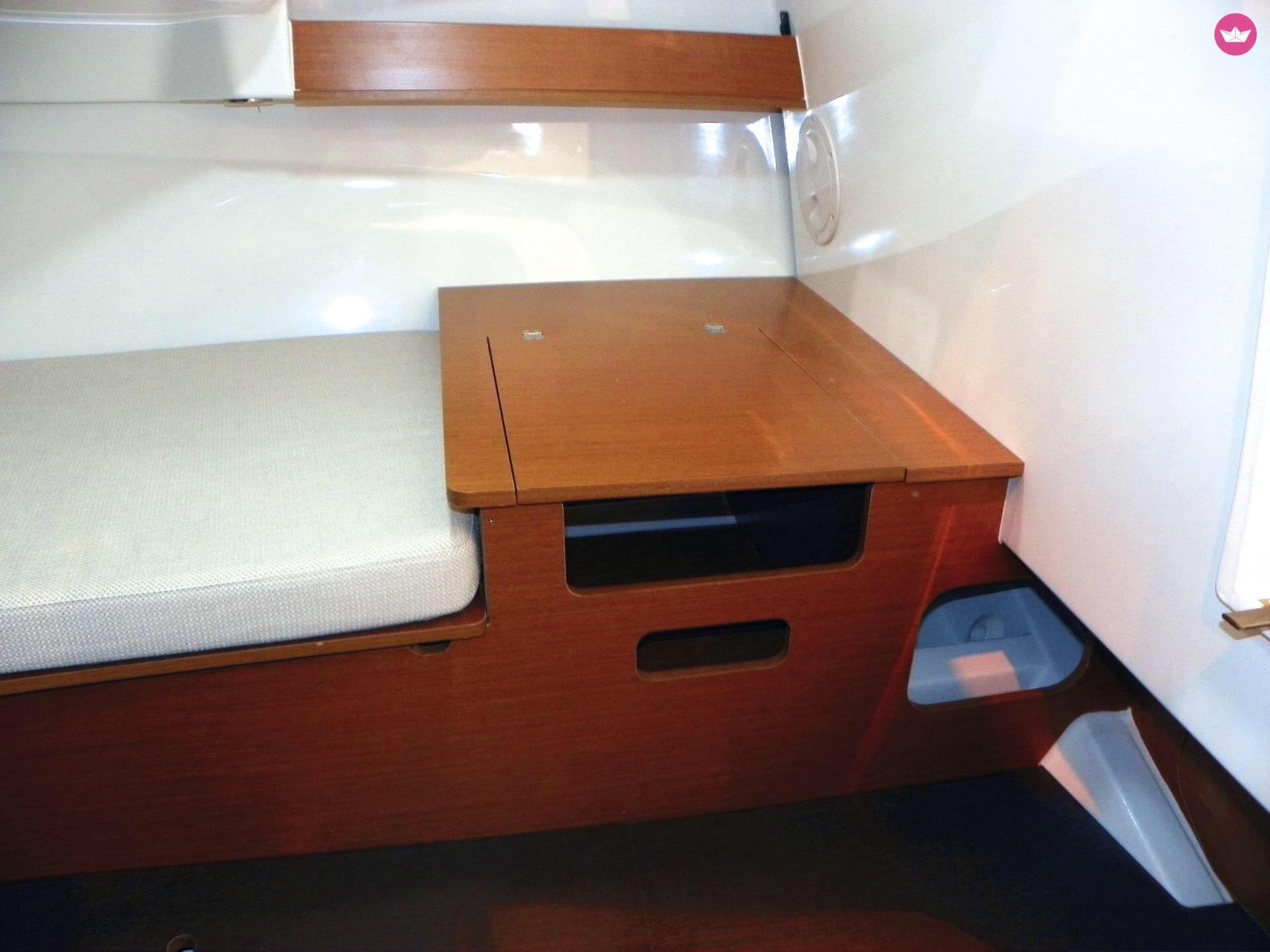 Charter motorboat in Ibiza  