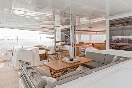 Hyra båt Katamaran Lagoon 560 Saint-Jean-Cap-Ferrat