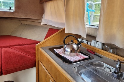 Beautiful houseboat with 1 Cabin for rent from Him