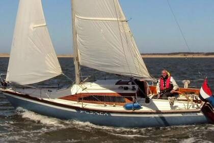 Hire Sailboat Kolibri 800 Huizen