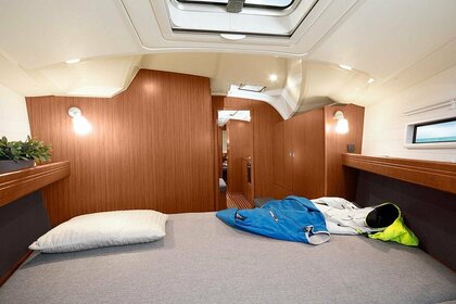 Brand New Bavaria Cruiser 41 for 6 Guests