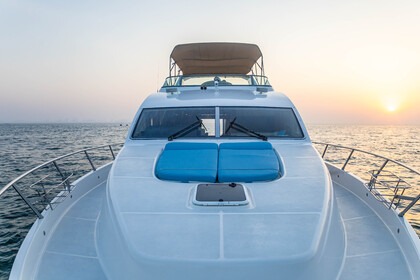 64-ft Majesty Yacht Private Cruise with Drink