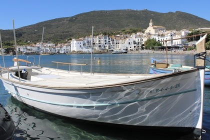 Feel the speed with this 38 motorboat