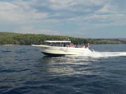 Czarter Łódź motorowa Enzo 35 Split