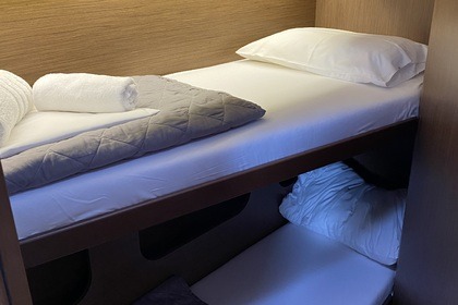 OCEANIS 40.1 (2022) ROZA