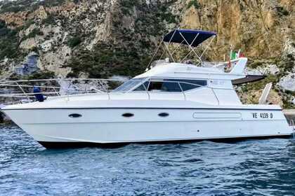 Czarter Łódź motorowa Azimut Azimut AZ 37 Fly Taormina