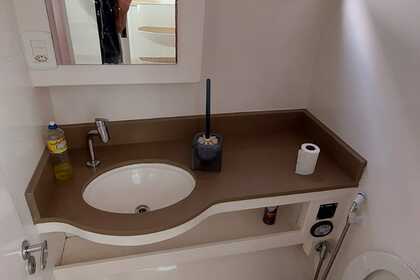 One Off Cat 46 Catamaran Tour