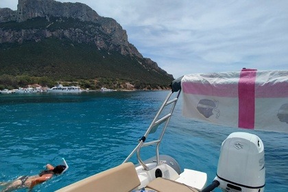 Hire RIB Bwa Bwa 24 Sport GTO Olbia