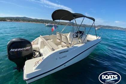 Charter Motorboat Quicksilver Activ 535 Open Marseille