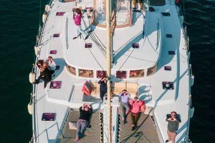 Catamarano Lagoon 440