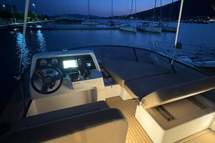 Miete Motoryacht Bavaria Yachtbau Bavaria Virtess 420 Fly Trogir