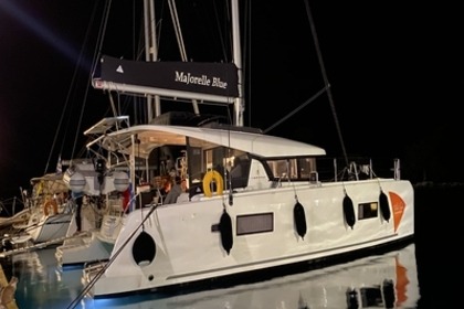 Charter Catamaran Lagoon Lagoon 42 Preveza