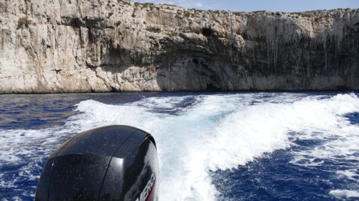 Marsella Motorboat Sea Me - Quicksilver 675 ACTIV Sundeck alt tag text