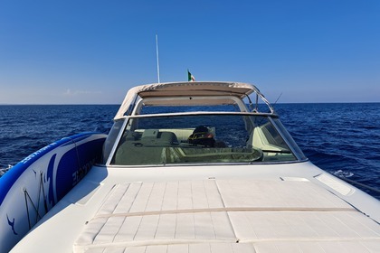 Charter Motorboat Gobbi 31 cabin Porto Badino