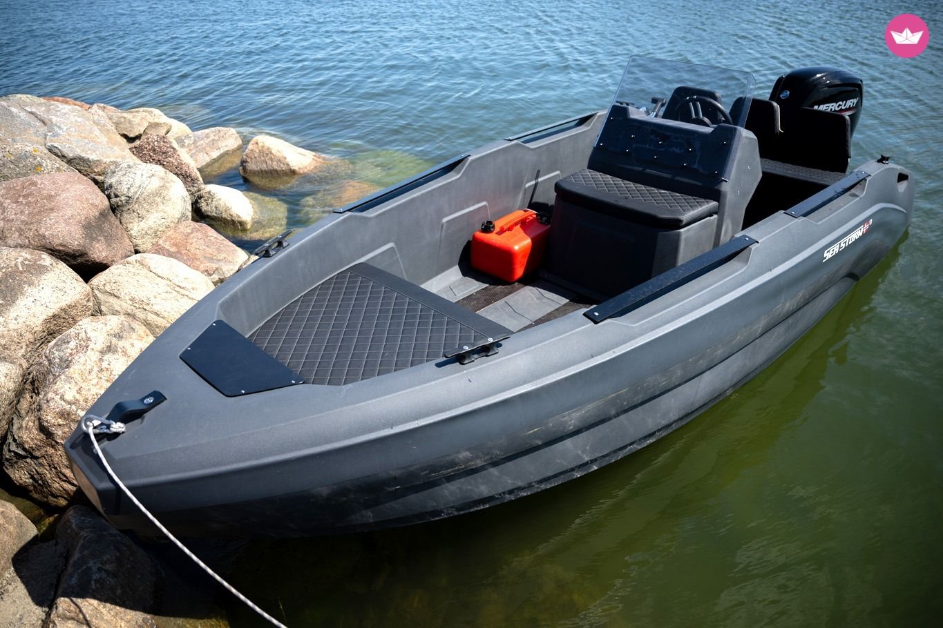 Bateau à moteur Seastorm 17 - Avantage 20cv 2