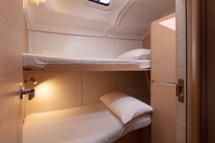 Sailboat ELAN 45 Impression 13.85m