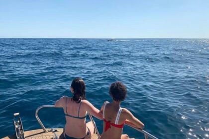 Amalfi Coast Tour - GOZZO MOTOR BOAT  27 FT