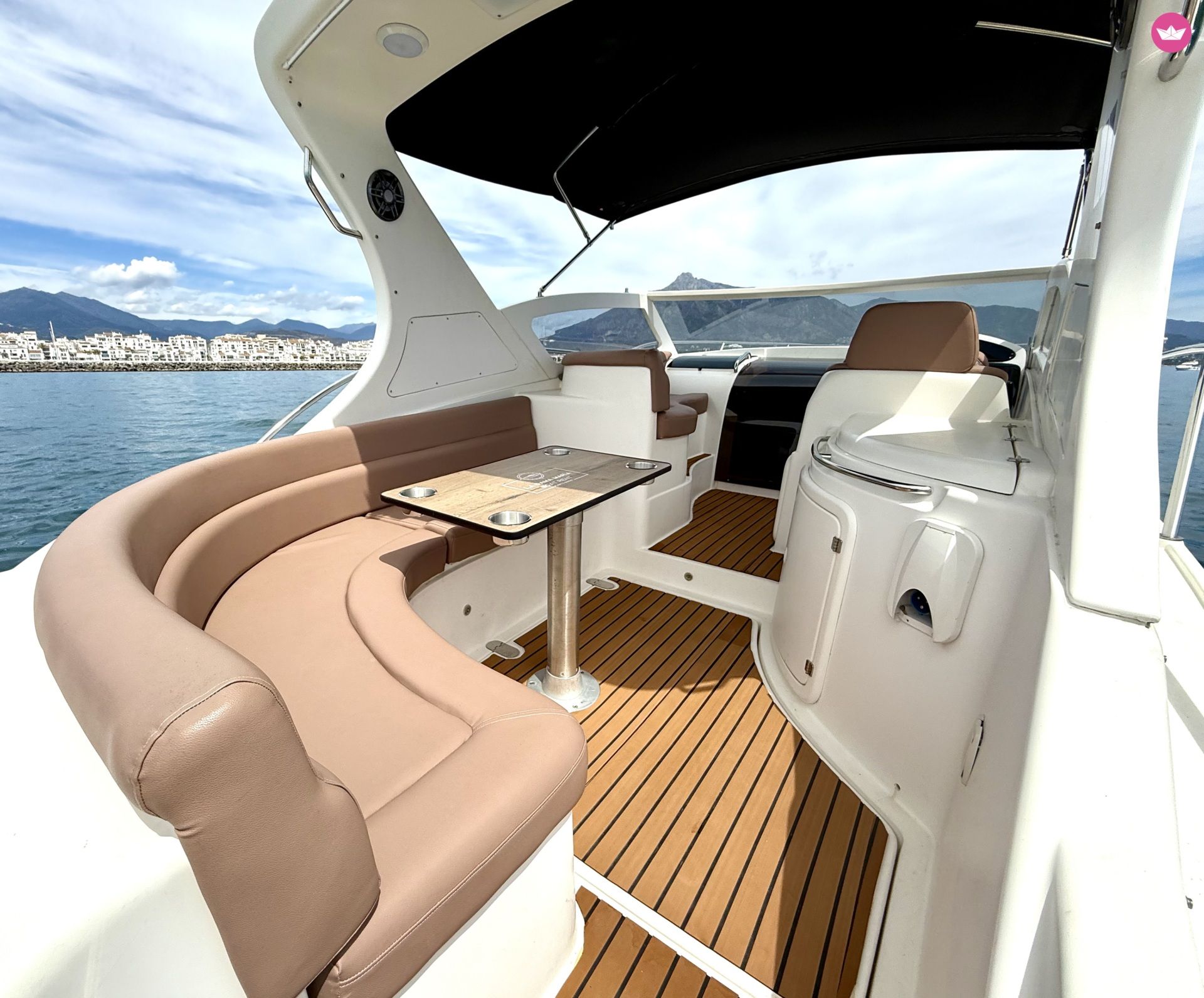 Bateau à moteur Moa Platinum 32 200cv 5
